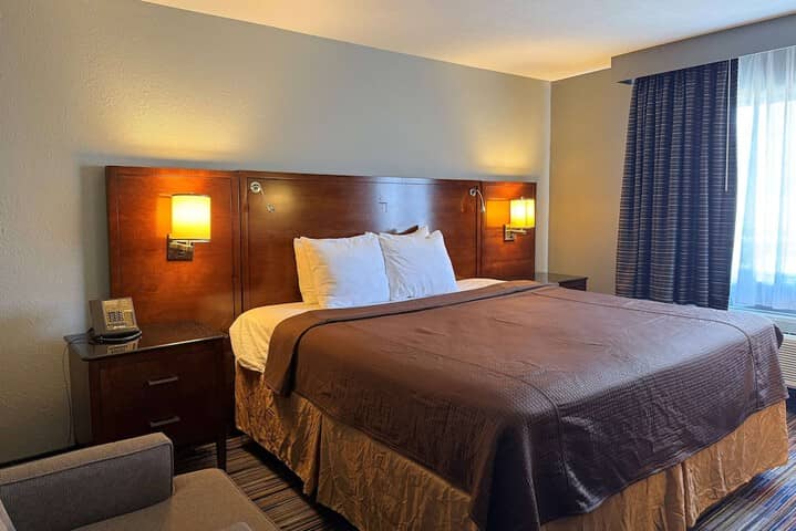 Room 26 of 44