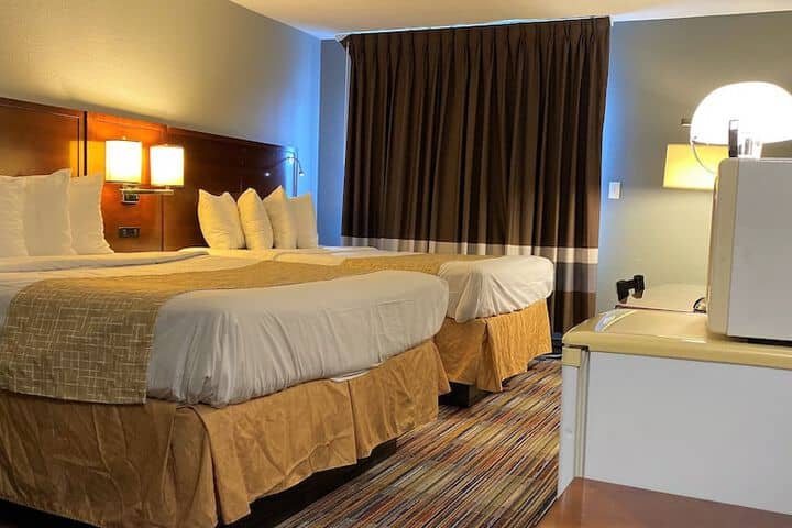 Room 20 of 44