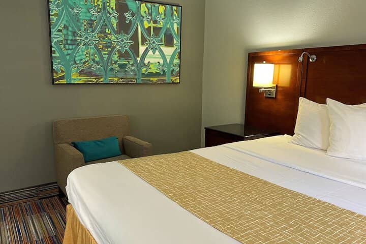 Room 21 of 44